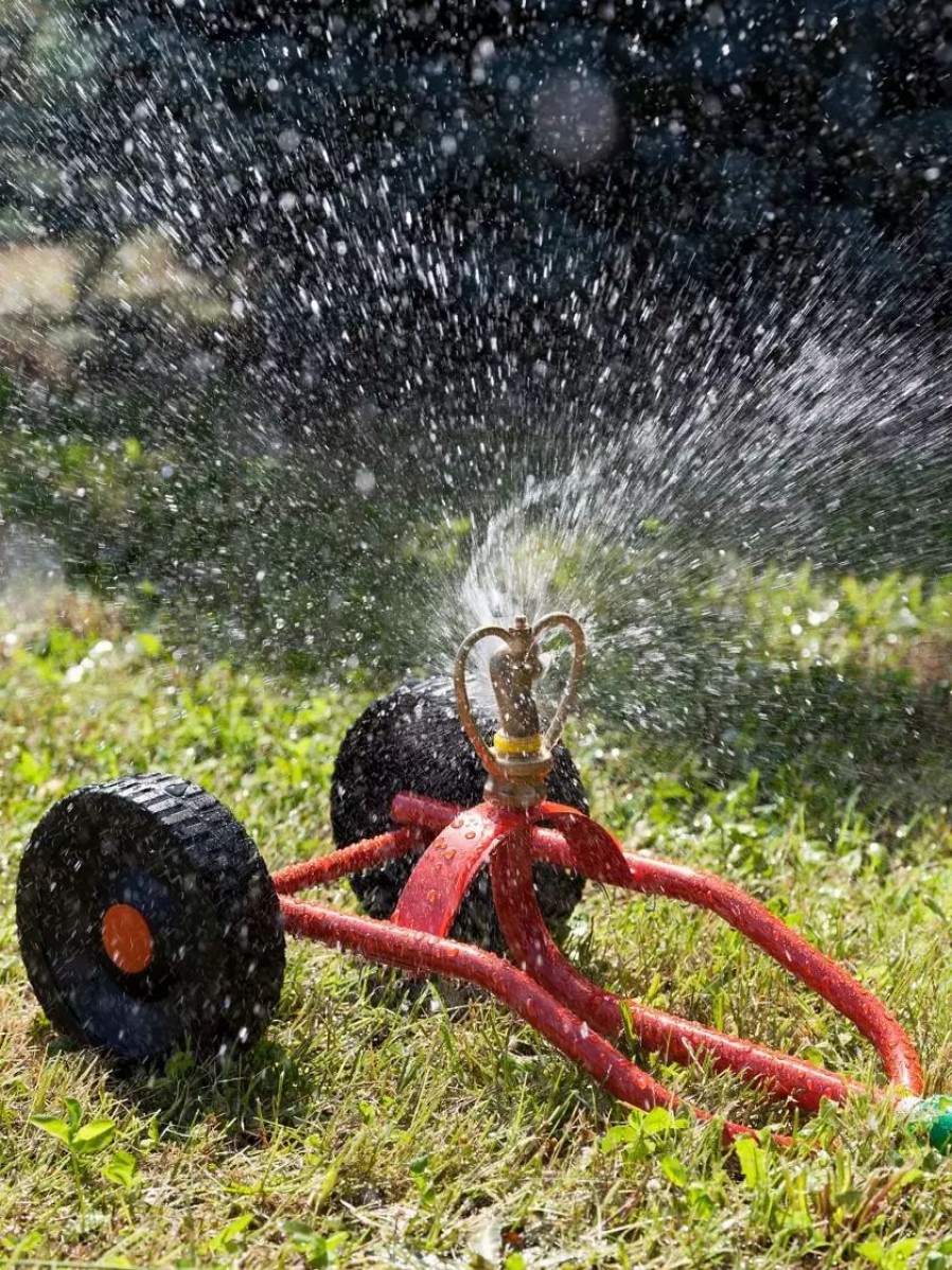 Watering & Irrigation * | Gsc Wheeled Sprinkler Sled