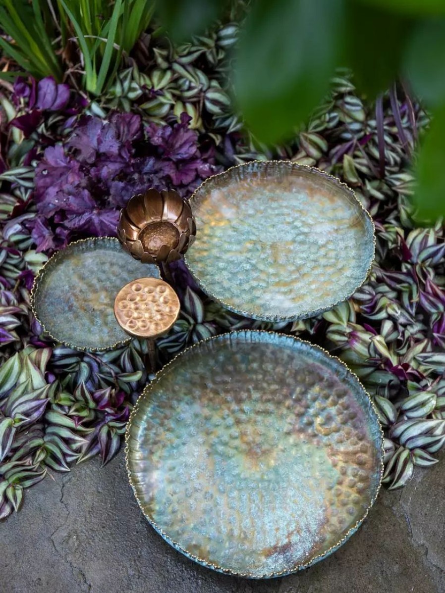 Backyard Habitat * | Gsc Water Lily Station Birdbath