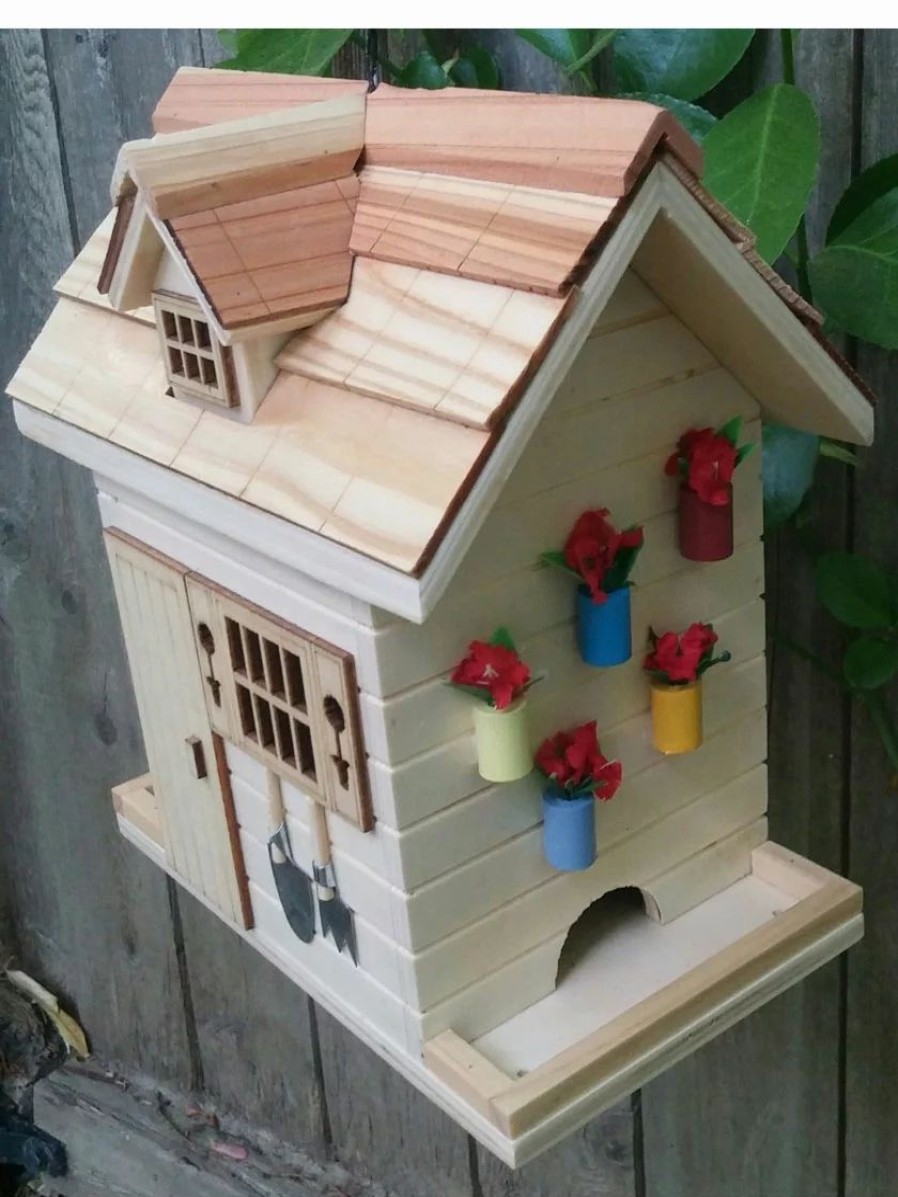 Backyard Habitat * | Gsc Potting Shed Birdfeeder