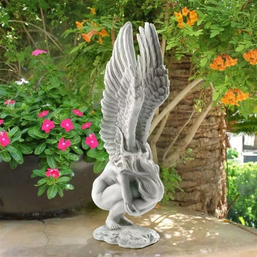 Yard & Garden Decor * | Prp Crouching Angel Garden Statue