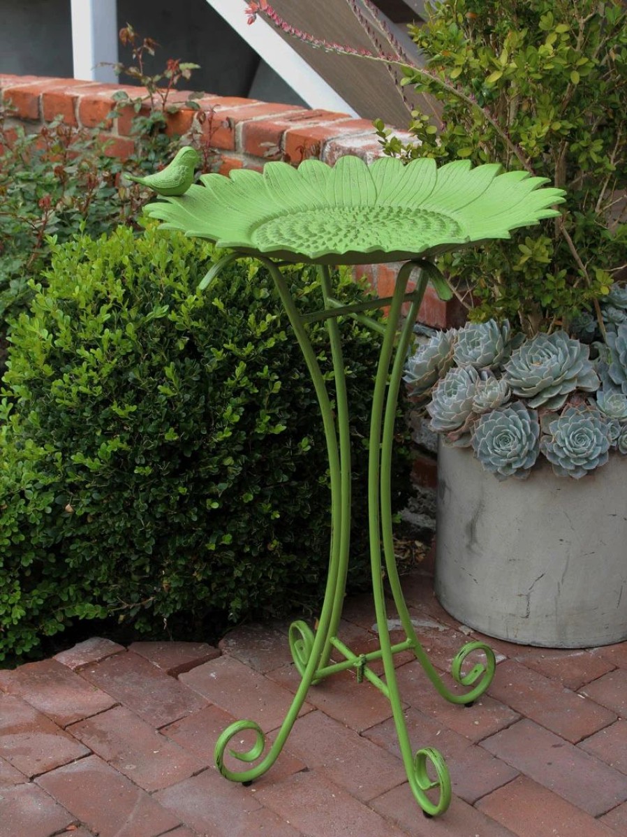 Backyard Habitat * | Gsc Sunflower Birdbath