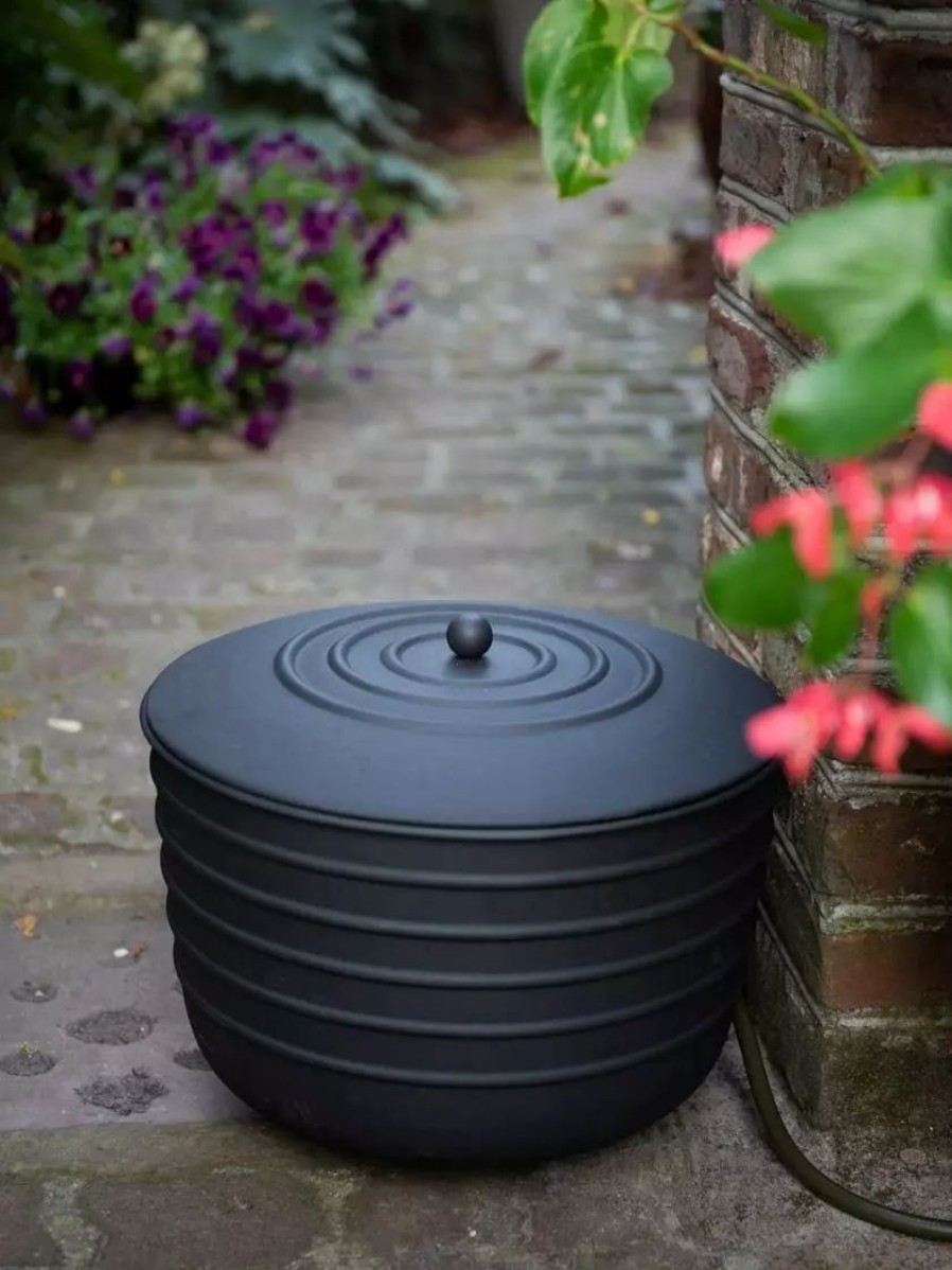 Watering & Irrigation * | Gsc Matte Black Ribbed Hose Pot With Lid