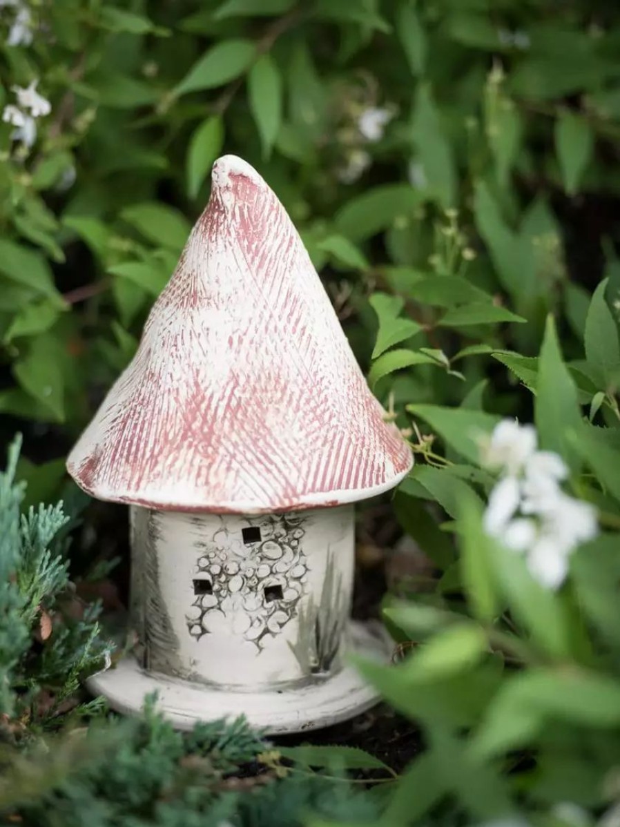 Backyard Habitat * | Gsc Stoneware Ladybug Castle